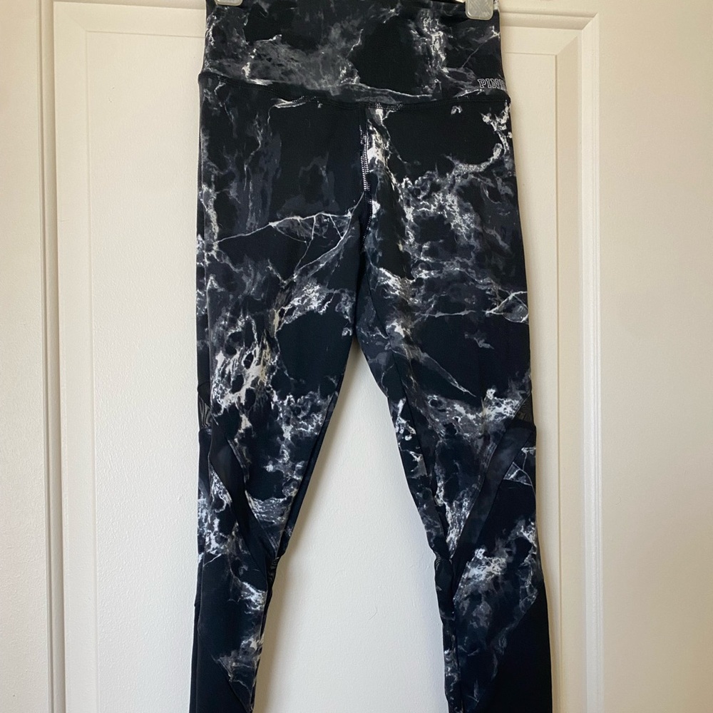 Victoria’s Secret PINK Ultimate High waisted leggings XS